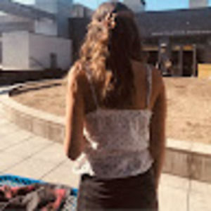 Meet your Posher, Stella